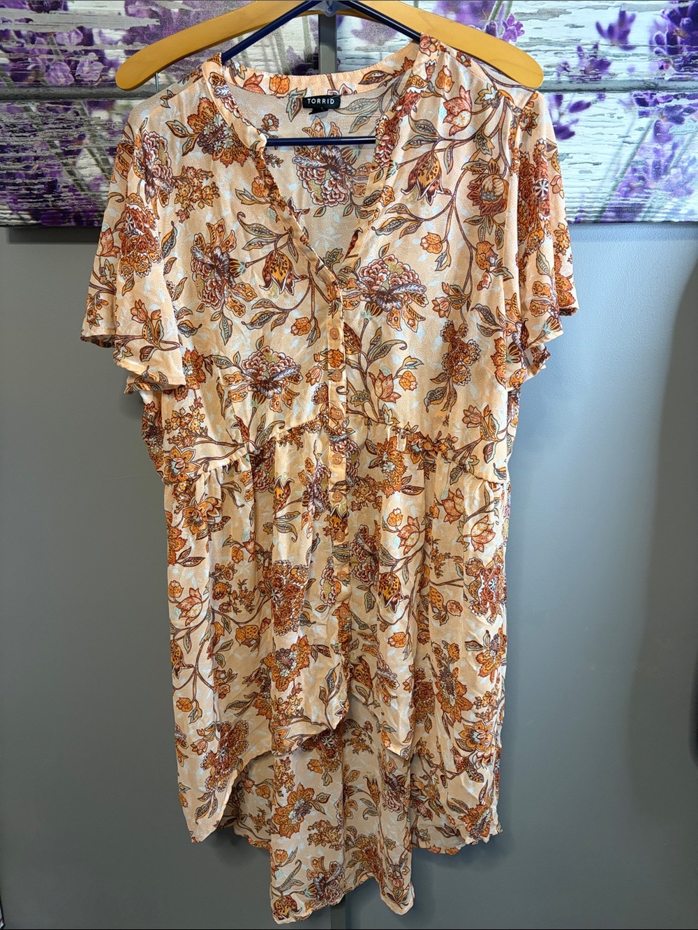 Women’s Torrid Peach Floral Button-Front Tiered Dress with Rust Accents Size 2